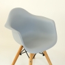 Кресло детское Barneo N-2 Eames Style цвет светло-серый